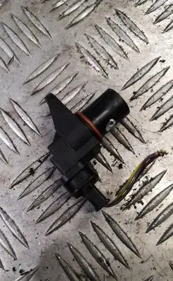 Mercedes-Benz C W204 Camshaft position sensor a0051531328