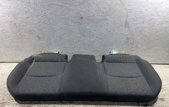 Toyota RAV 4 (XA50) Rear seat 8219342010 71611x1t38 X1T38