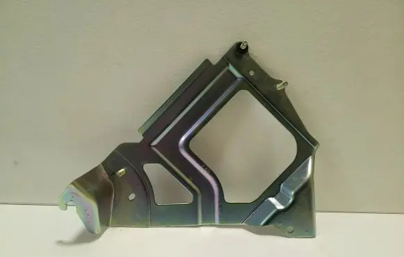 Nissan Qashqai J12 Engine control unit holder 