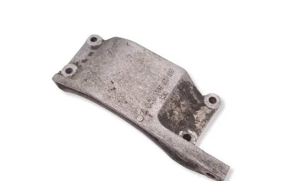 Mercedes-Benz Sprinter W906 Generator/alternator bracket A6461550735
