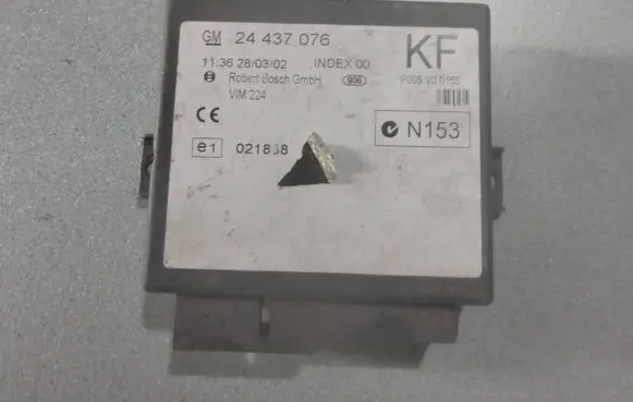 Opel Zafira A Comfort/convenience module 24437076 F005V00155
