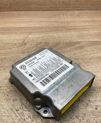 Volkswagen Golf VI Airbag control unit/module 5C0959655B 5WK44286