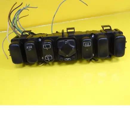 Mercedes-Benz Vaneo W414 Wing mirror switch 1688203610