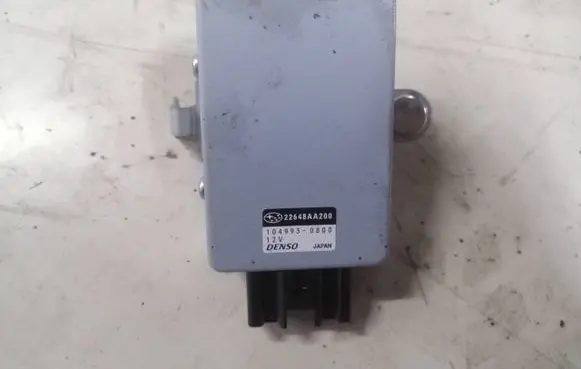 Subaru Forester SJ Fuel injection pump control unit/module 22648AA200 1049930800