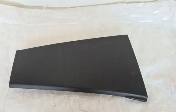 Iveco Daily 6th gen Dashboard lower bottom trim panel 5801544568