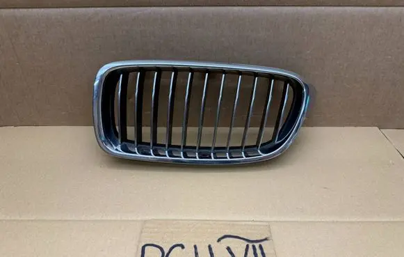 BMW 3 F30 F35 F31 Front grill 51137255411 18801310