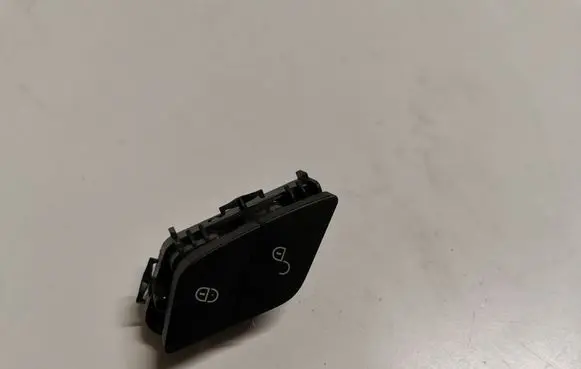 Mercedes-Benz C W205 Central locking switch button A2059055151