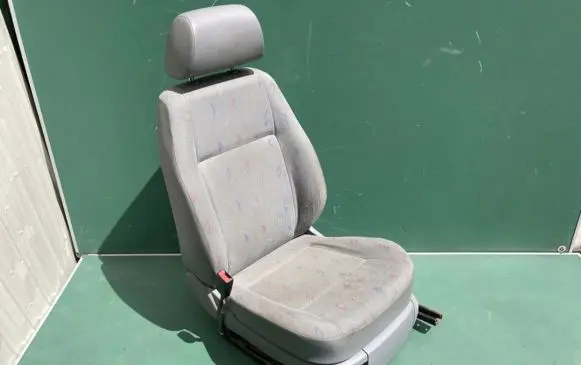 Volkswagen Caddy Front driver seat 6Q4881105DD 82039778
