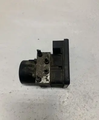 Volvo V50 ABS Pump 30742665AA 30742654