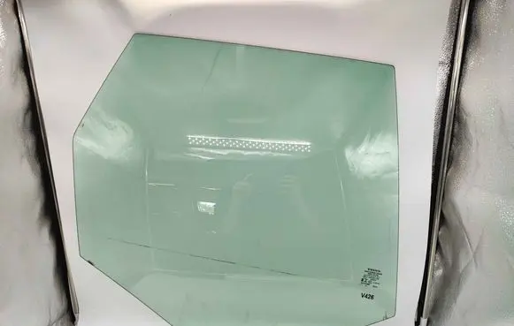Volvo XC60 Rear door window glass 31424757 32244875