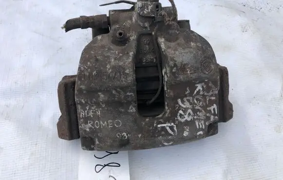Alfa Romeo 156 Front brake caliper