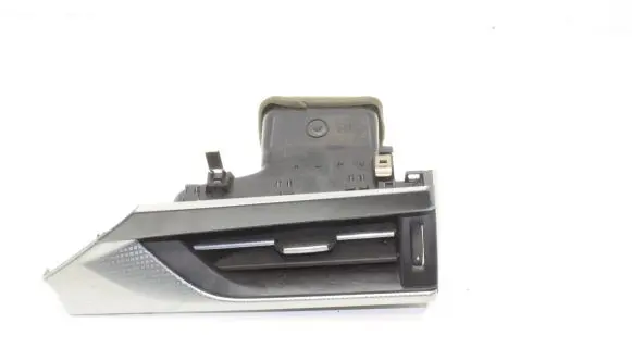 Toyota Avensis T270 Dashboard air vent grill cover trim 5565005170