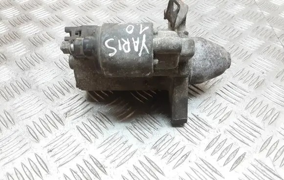 Toyota Yaris Starter motor