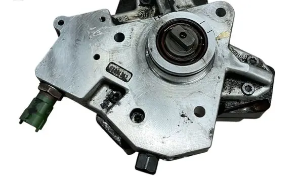 Volvo S80 Fuel injection high pressure pump 0445010111 30756125