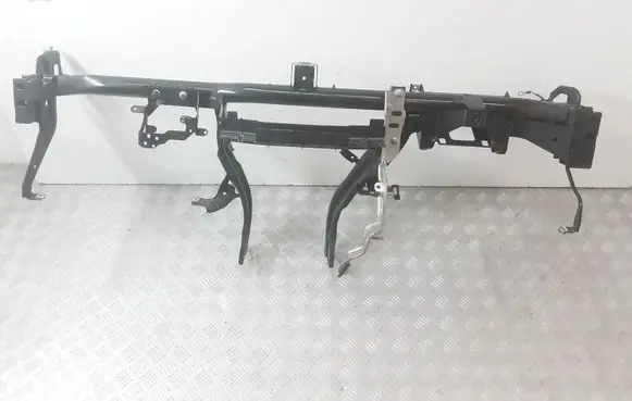 Audi Q3 8U Dashboard cross member/frame bar 8U0880204D
