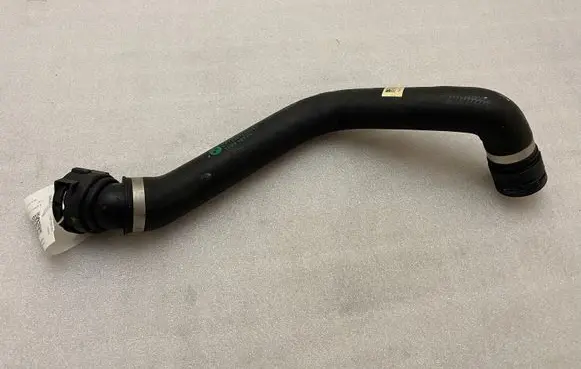 BMW X4 G02 Engine coolant pipe/hose 8591941