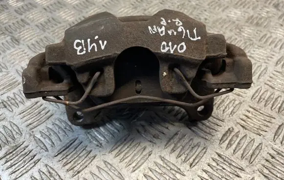 Volkswagen Tiguan Front brake caliper