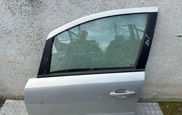 Tür vorne