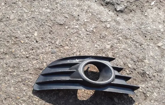 Citroen C4 I Front fog light trim/grill