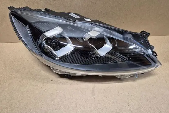 Ford Kuga III Headlight/headlamp LV4B13E016AH