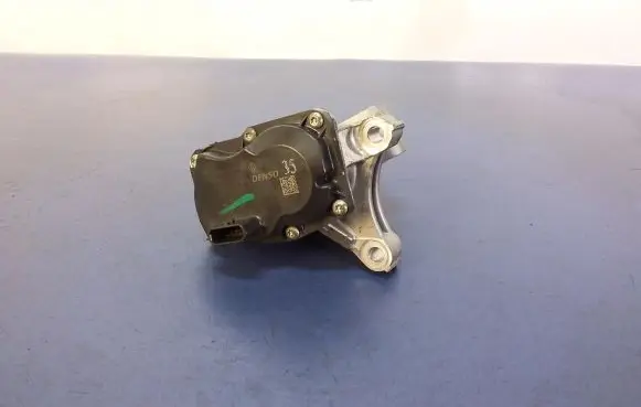 Nissan Qashqai Throttle body valve 147100789R