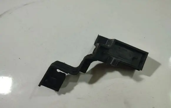 Ford Focus C-MAX other engine part 3M51R218B15