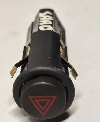 Saab 9-5 Hazard light switch