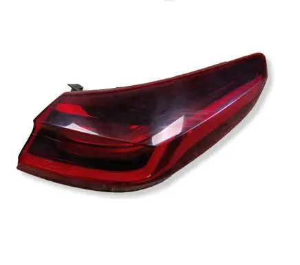 KIA Xceed Rear/tail lights J792432200