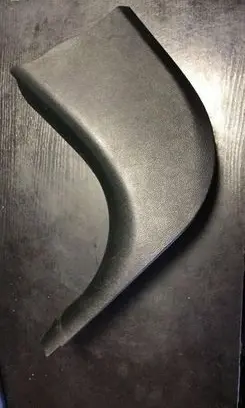 Foot area side trim