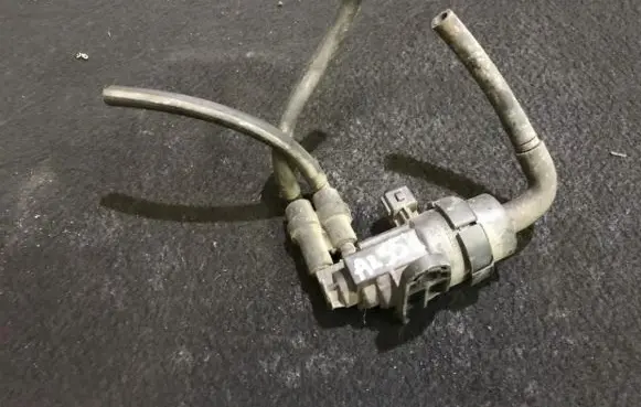 Ford Focus Turbo solenoid valve