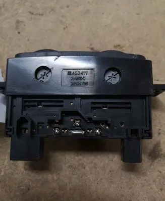 Toyota Avensis T250 Seat heating switch 453417