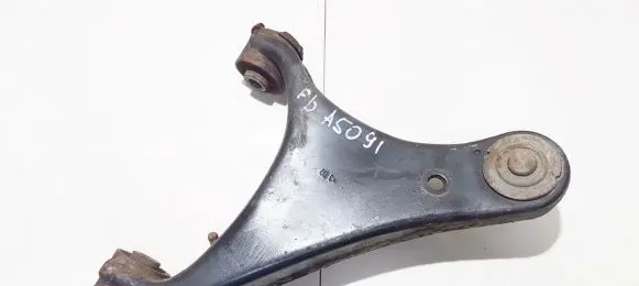Land Rover Discovery 3 - LR3 Front lower control arm/wishbone 031204r00330