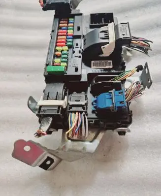 Ford Explorer V Fuse box set GU5T15604CAH GU5T15604 A2C7489610600