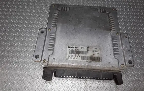 Peugeot 406 Engine control unit/module 0281010034 9635156780
