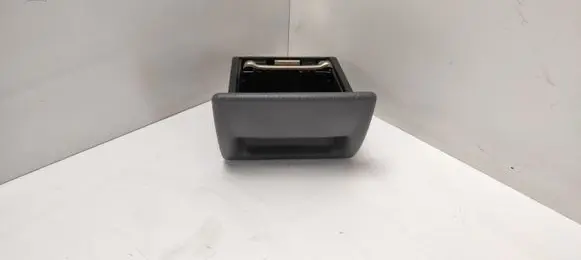 Ashtray (front)