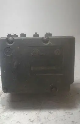 Volkswagen Golf IV ABS Pump 1J0907379G 1J0614117C