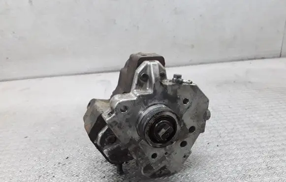 Volvo S60 Fuel injection high pressure pump 0445010043 86427780