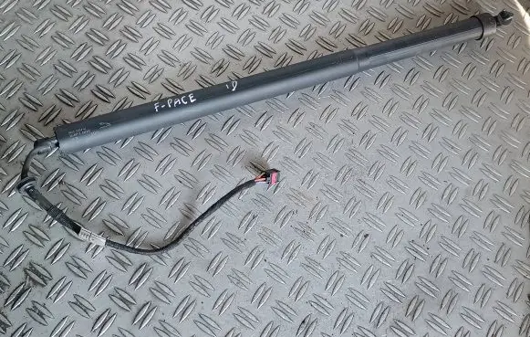 Jaguar F-Pace Tailgate/trunk strut/damper HK8370354AC 20180913 042242