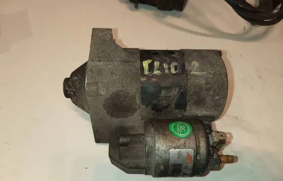 Renault Clio II Starter motor SS3016