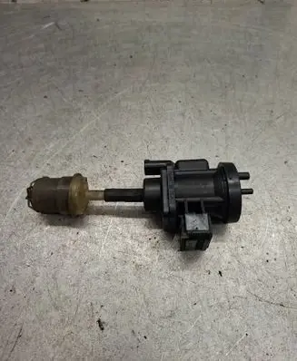 Mercedes-Benz E W210 Turbo solenoid valve 0005450427