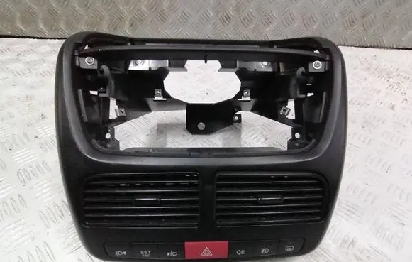 Fiat Doblo Dash center air vent grill 735470943 10867