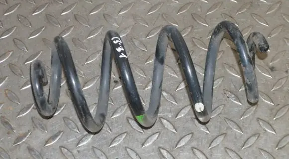 Nissan X-Trail T32 Rear coil spring