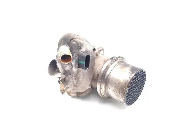 Volkswagen Golf Cross EGR valve cooler 04L131512