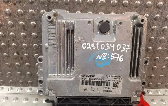 Renault Trafic III (X82) Engine control unit/module S25081576 0281034037 237109983R