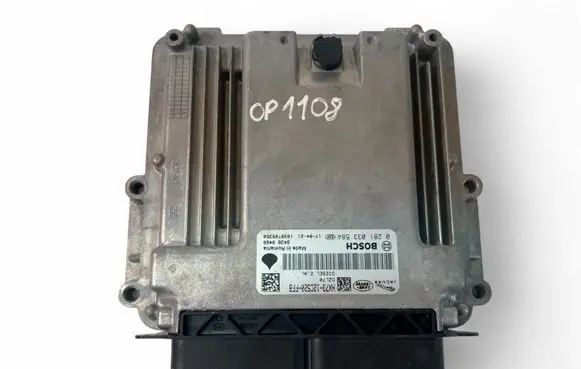 Land Rover Discovery 5 Engine control unit/module ECU HX7312C520FFB 0281033584