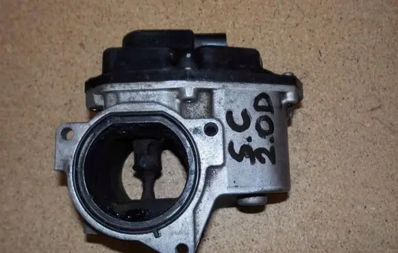 Audi A6 S6 C6 4F EGR valve 03L131501G