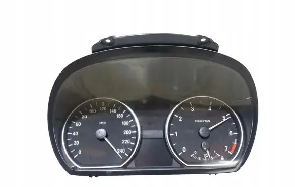 BMW 1 E81 E87 Speedometer (instrument cluster) 9242324