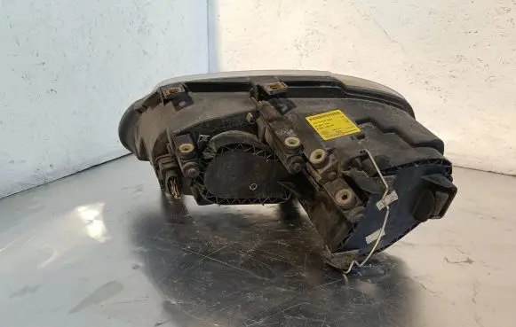 Volkswagen Caddy Headlight/headlamp