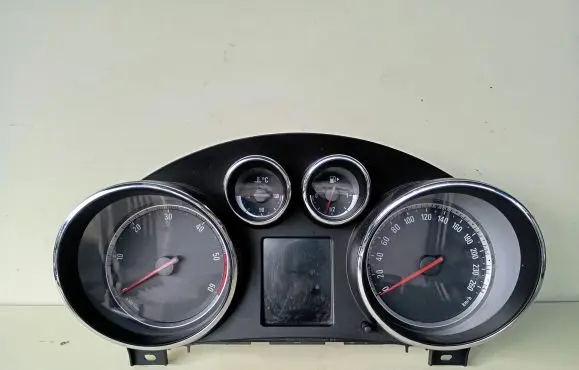 Opel Insignia A Speedometer (instrument cluster) 12844138