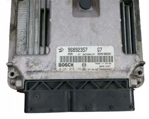 Opel Antara Engine control unit/module 96892357